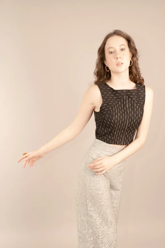 Weekend Deals to Brighten Your Day The Graphite Sleeveless Crop Top