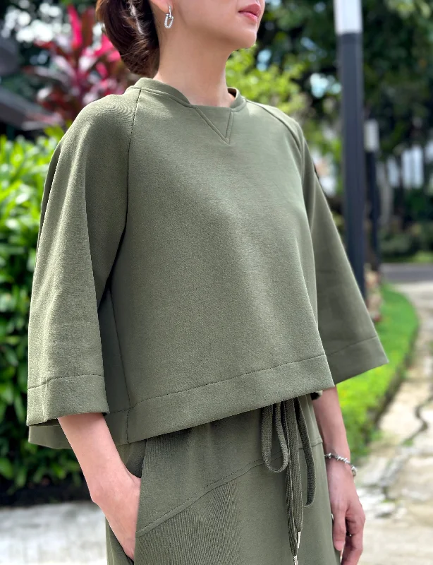 Year-End Deals Olga Top in Green